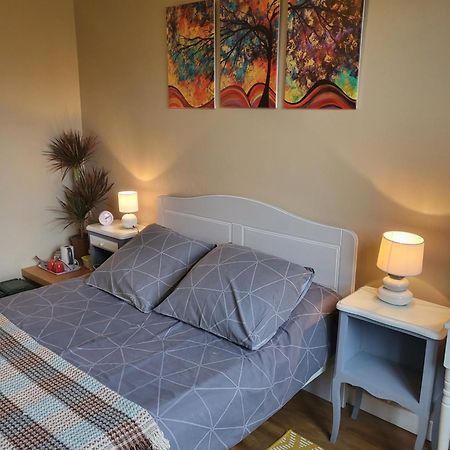 Chambre D'Hote Woody Chef-Boutonne Exterior photo