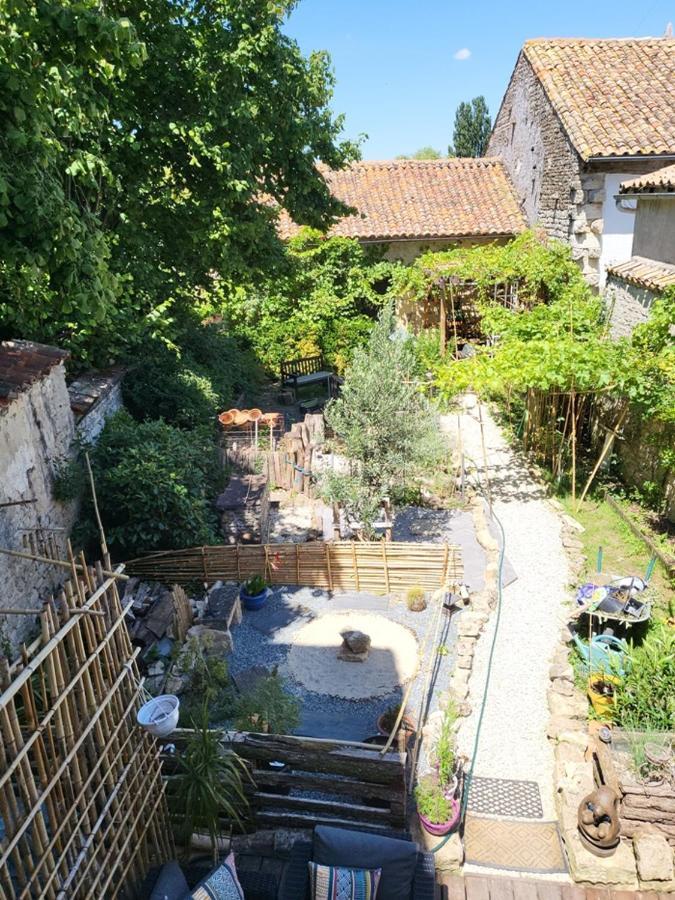 Chambre D'Hote Woody Chef-Boutonne Exterior photo