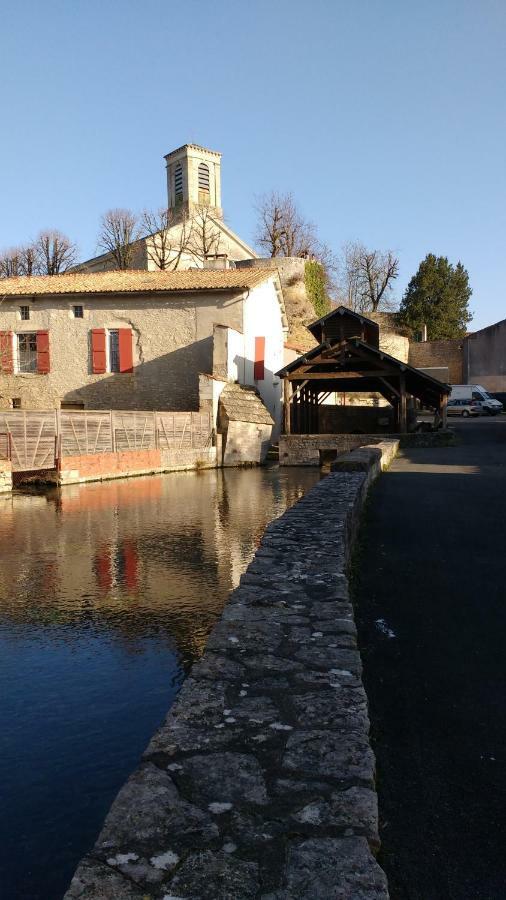 Chambre D'Hote Woody Chef-Boutonne Exterior photo